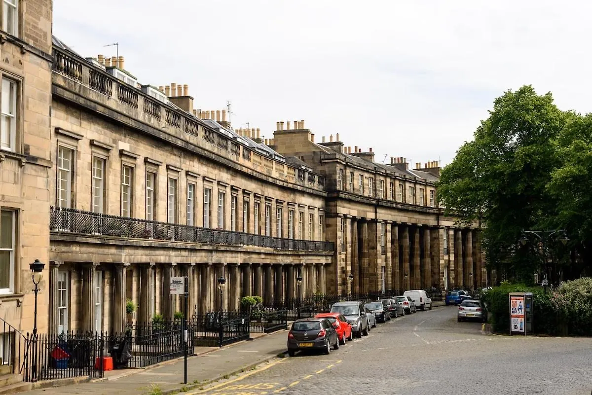 Beautiful Georgian 2 Bedroom Flat Edinburgh Lejlighed