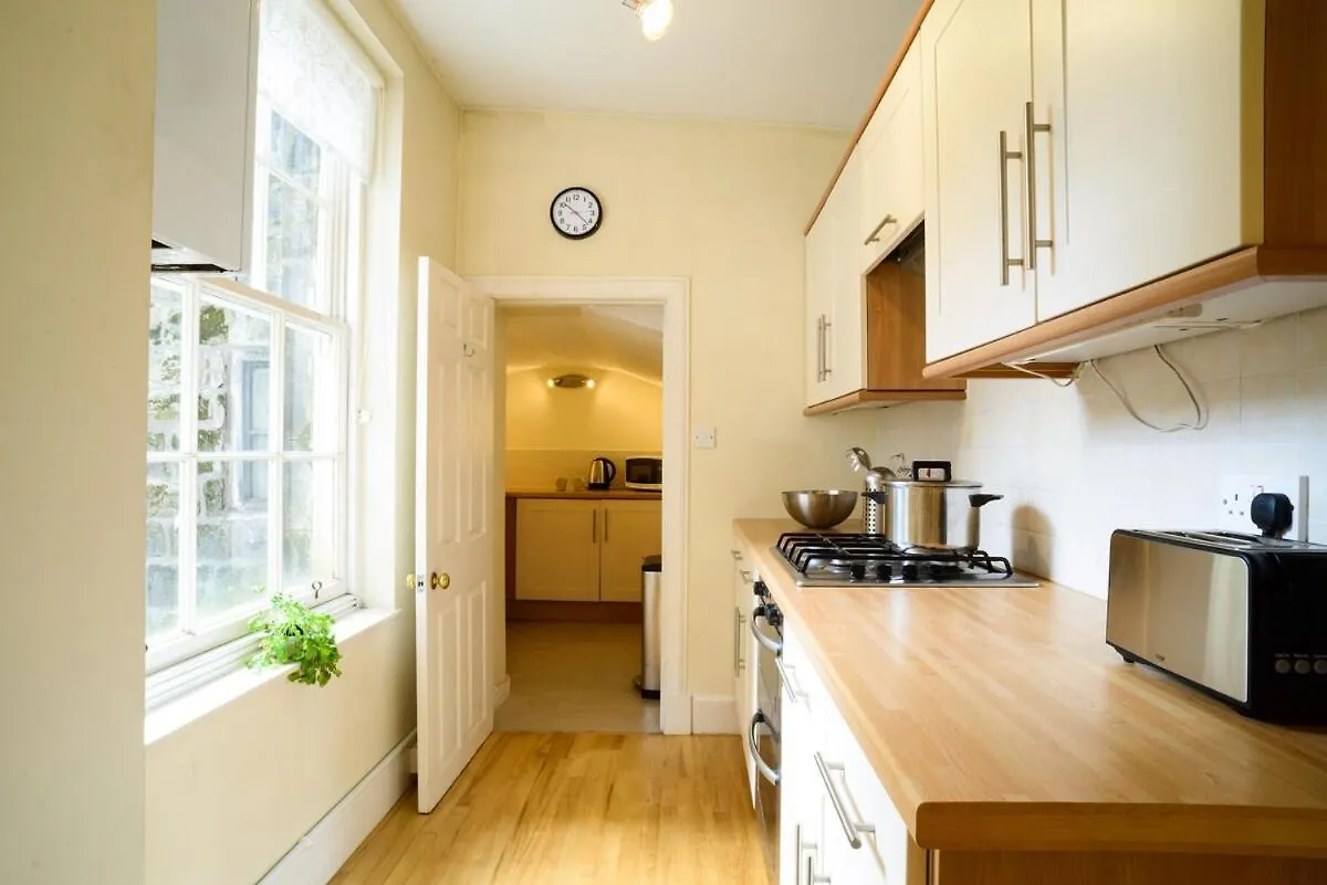 Lejlighed Beautiful Georgian 2 Bedroom Flat Edinburgh